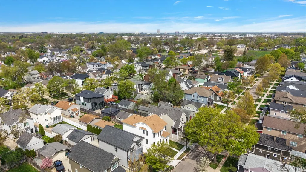 1307 Humphrey Avenue Birmingham City MI 48009