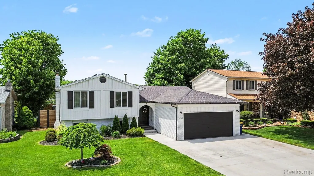 47701 Concord Road Macomb Township MI 48044