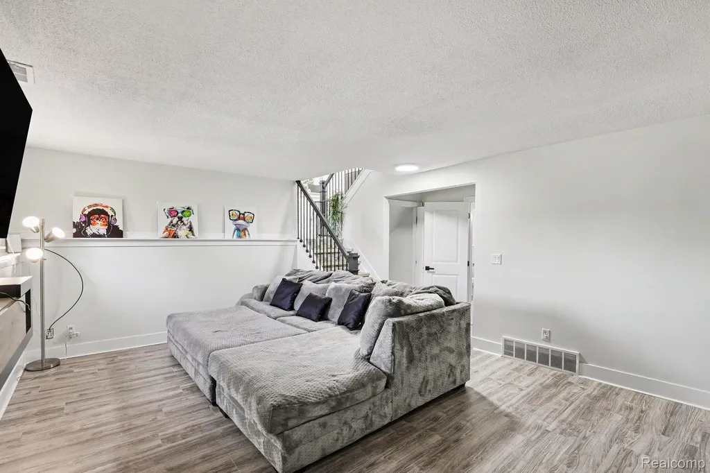47701 Concord Road Macomb Township MI 48044