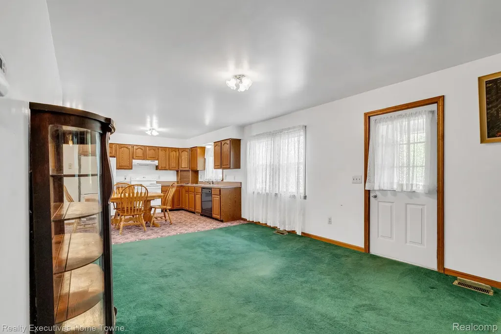 5390 Walker Road Clyde Township MI 48049