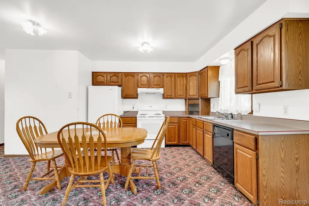 5390 Walker Road Clyde Township MI 48049