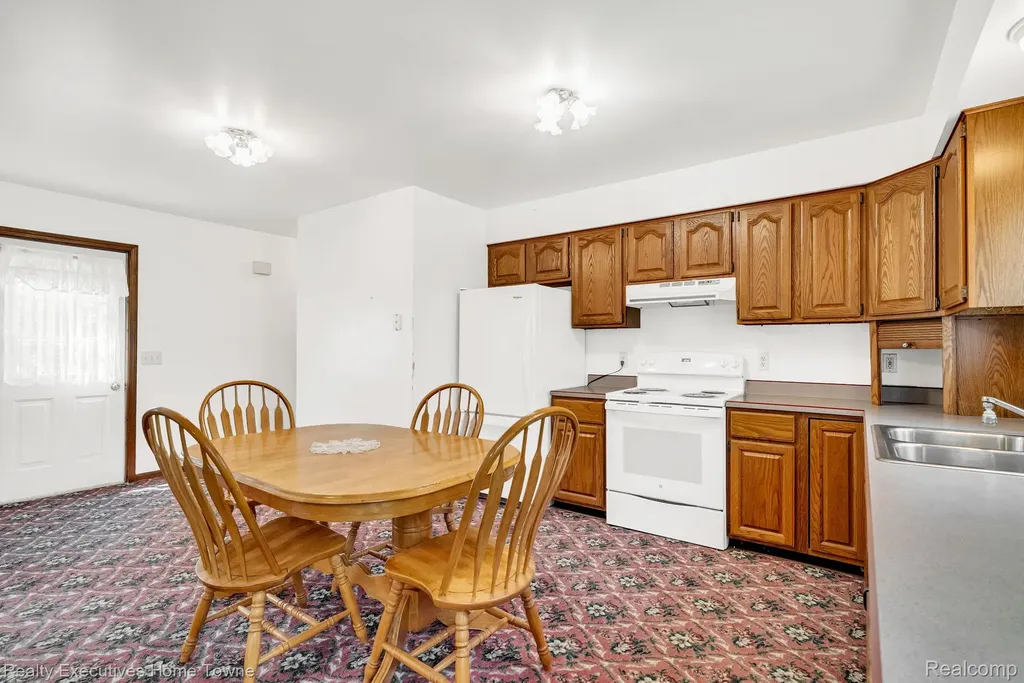 5390 Walker Road Clyde Township MI 48049