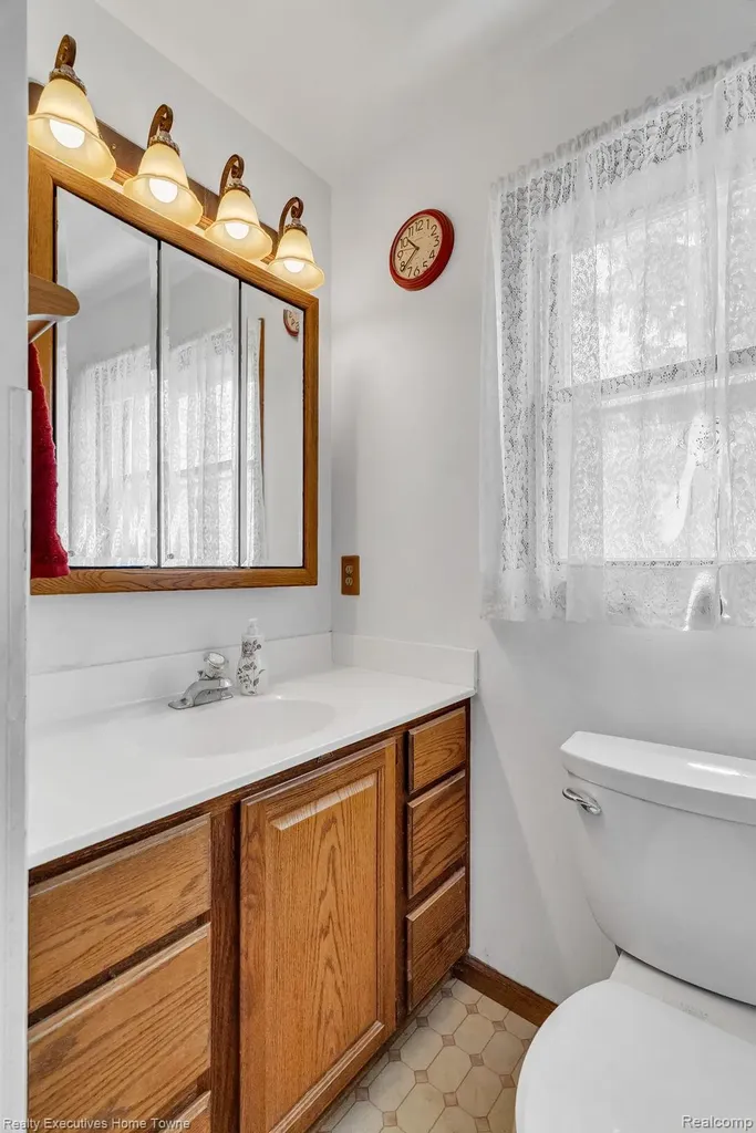 5390 Walker Road Clyde Township MI 48049