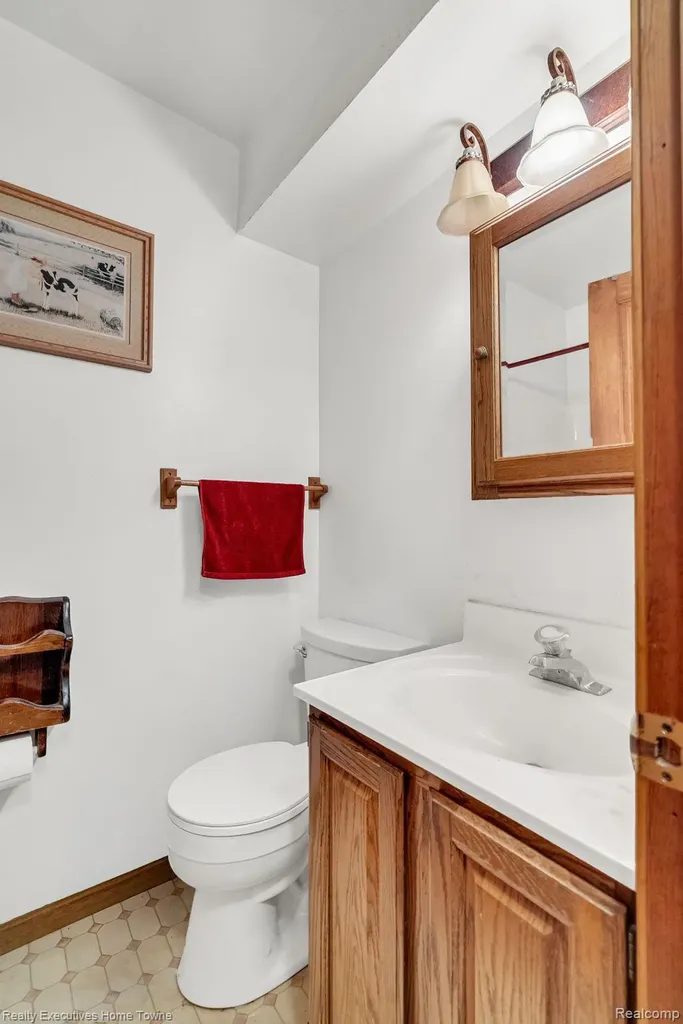 5390 Walker Road Clyde Township MI 48049