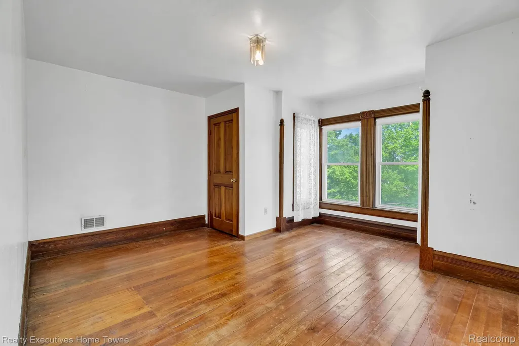 5390 Walker Road Clyde Township MI 48049