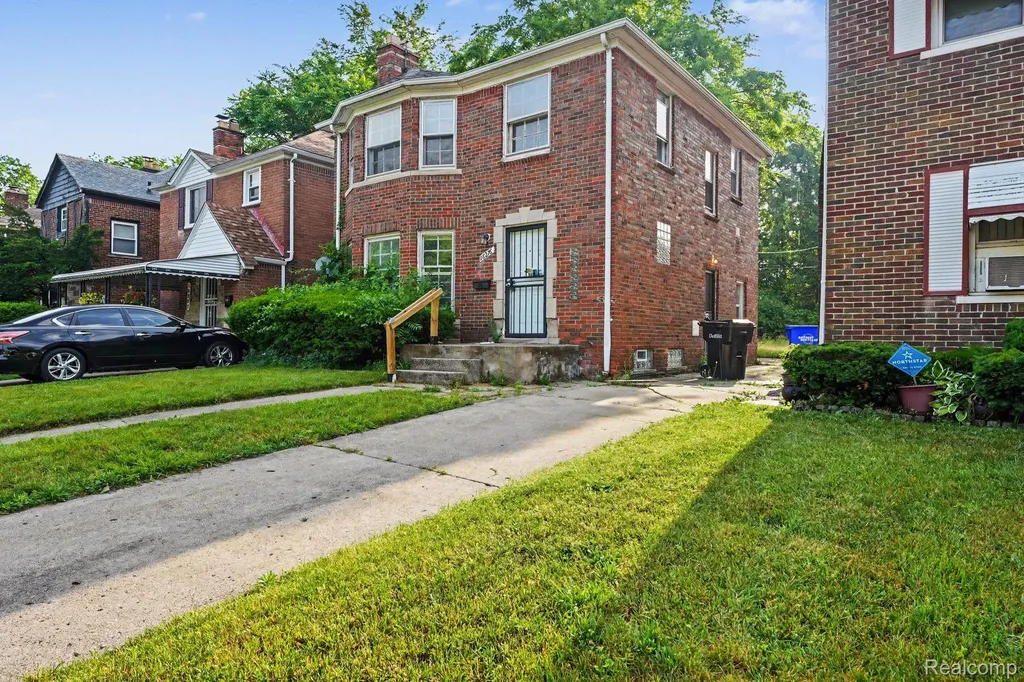 18276 Appoline Street Detroit City MI 48235