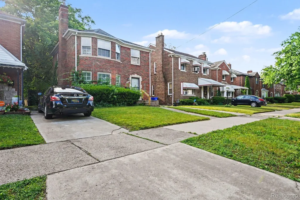 18276 Appoline Street Detroit City MI 48235