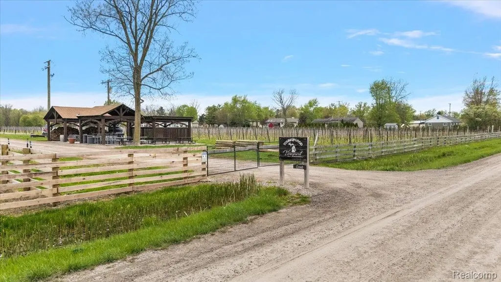 00 28 Mile Road Ray Township MI 48096