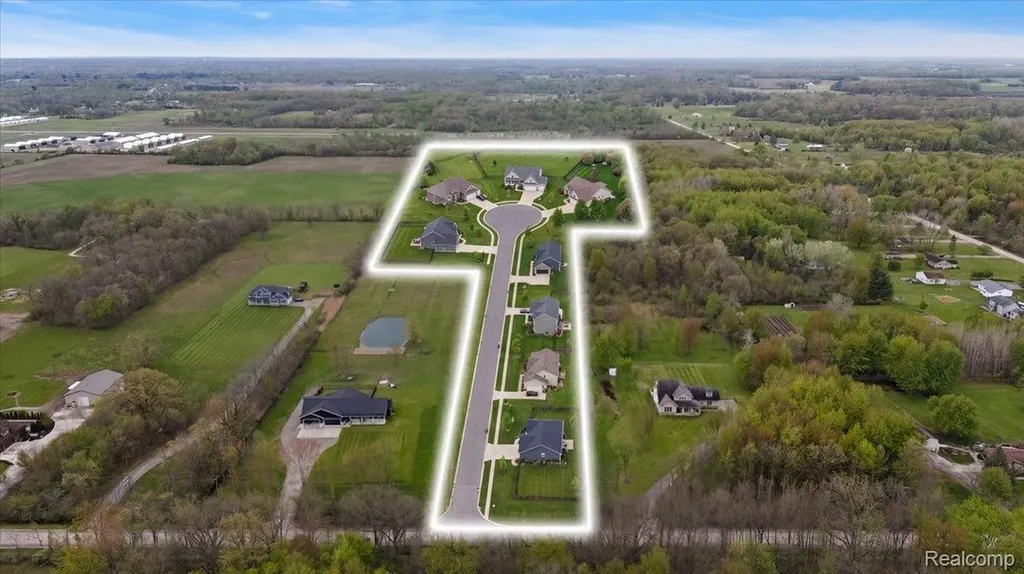 00 28 Mile Road Ray Township MI 48096