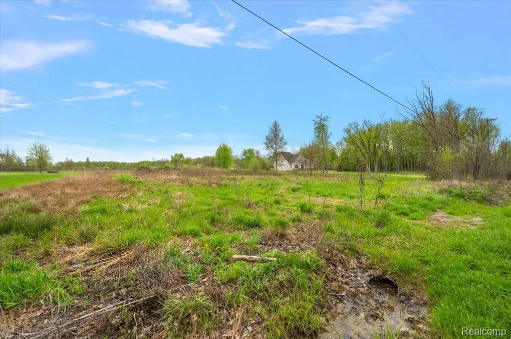 00 28 Mile Road Ray Township MI 48096