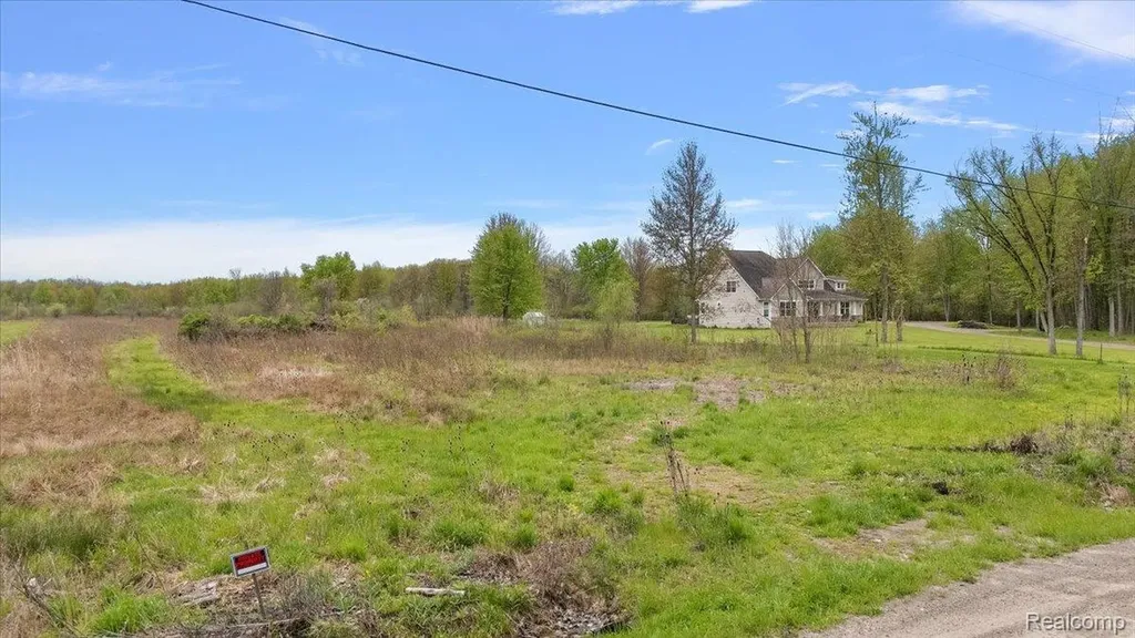 00 28 Mile Road Ray Township MI 48096
