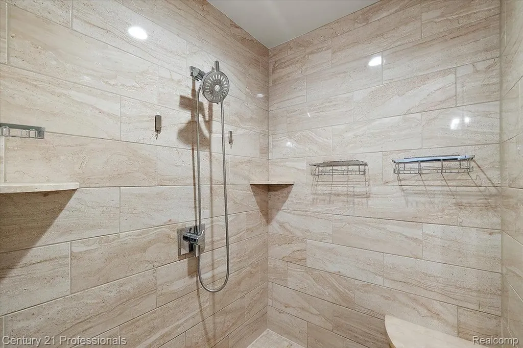3185 Shimmons Road Auburn Hills City MI 48326