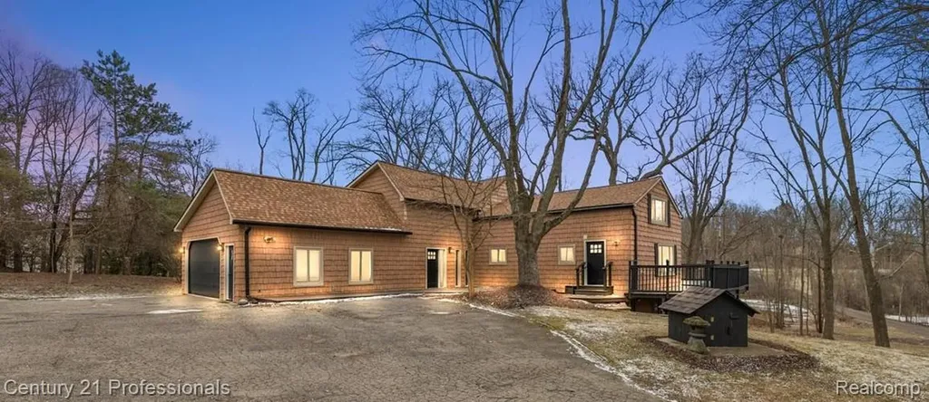 3185 Shimmons Road Auburn Hills City MI 48326