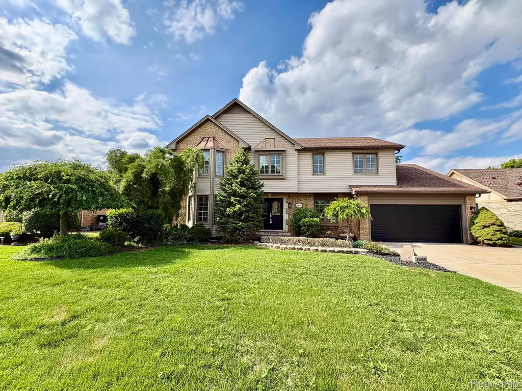34650 Fairfax Drive Livonia City MI 48152