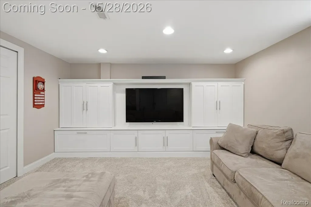 3703 Hidden Forest Drive Orion Charter Township MI 48359