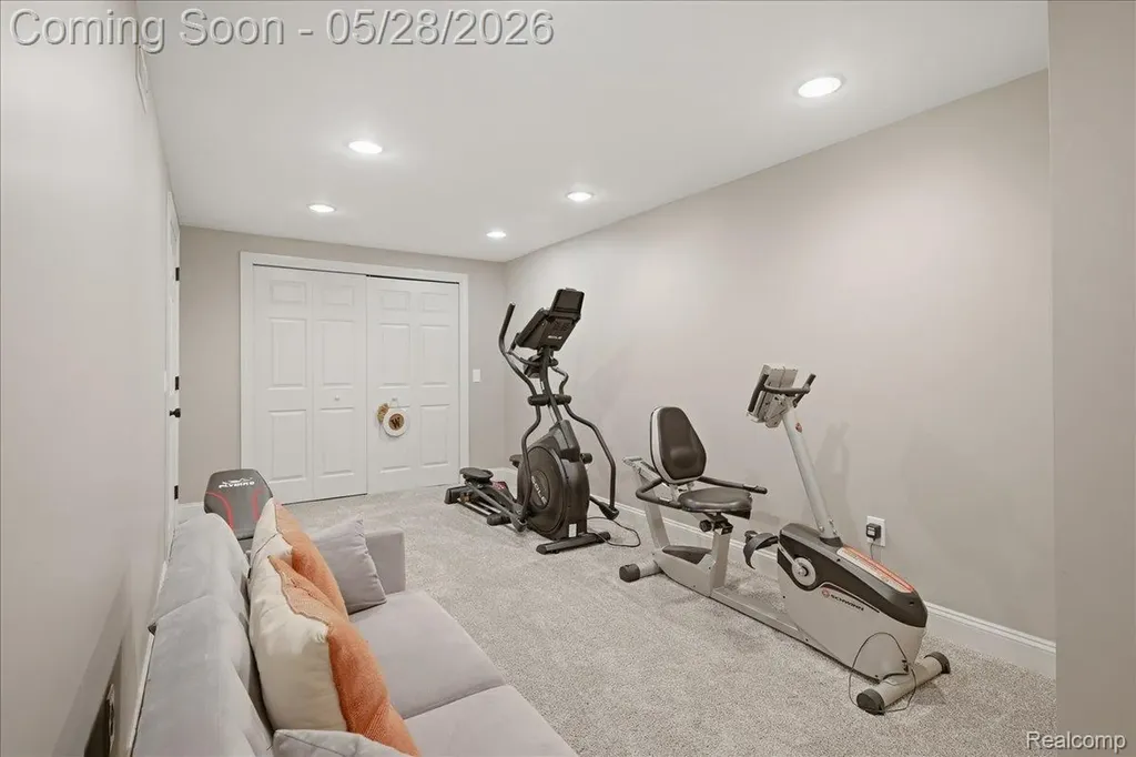3703 Hidden Forest Drive Orion Charter Township MI 48359