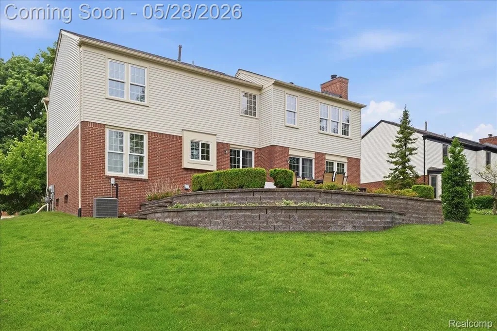 3703 Hidden Forest Drive Orion Charter Township MI 48359