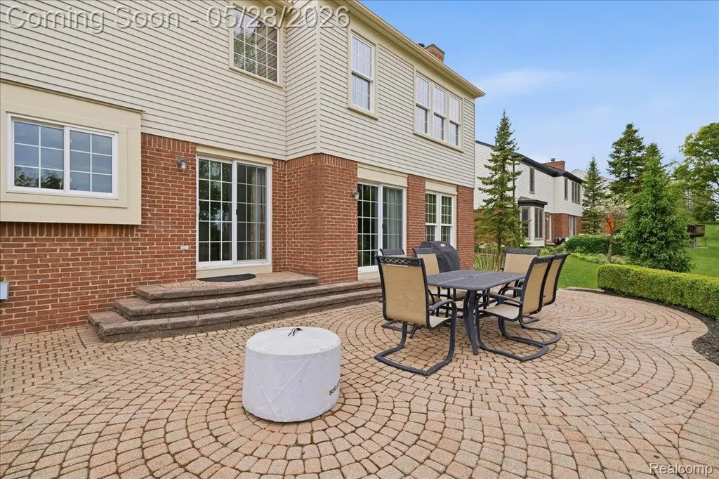 3703 Hidden Forest Drive Orion Charter Township MI 48359