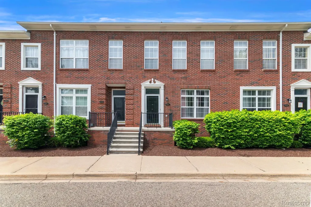 14568 Vauxhall Drive Sterling Heights City MI 48313