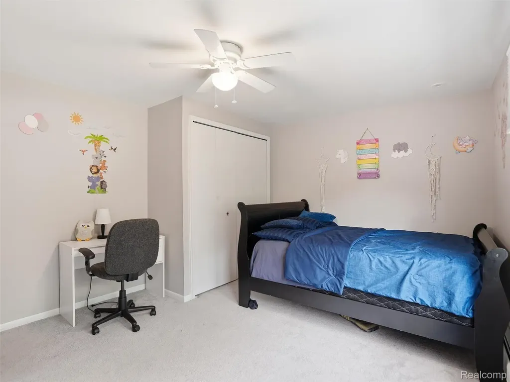 37296 Maple Leaf Court Clinton Charter Township MI 48036