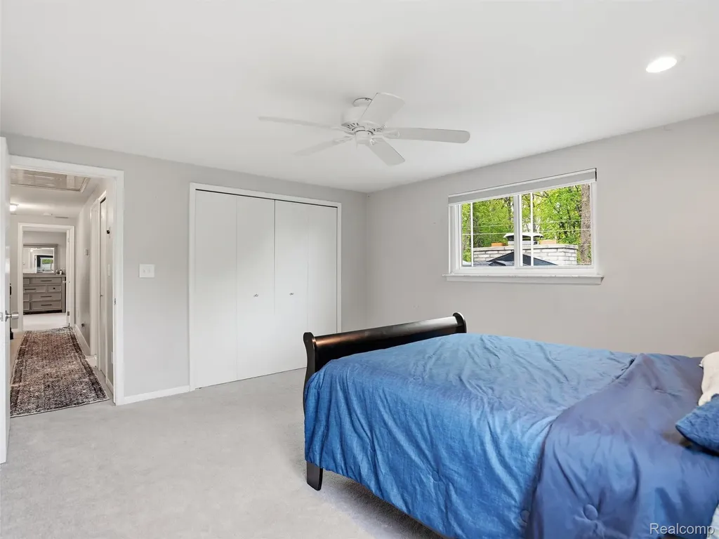 37296 Maple Leaf Court Clinton Charter Township MI 48036