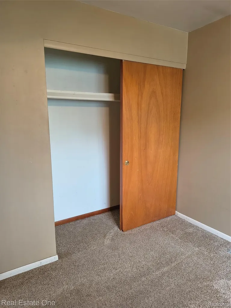 30866 Middlebury Street Westland City MI 48186