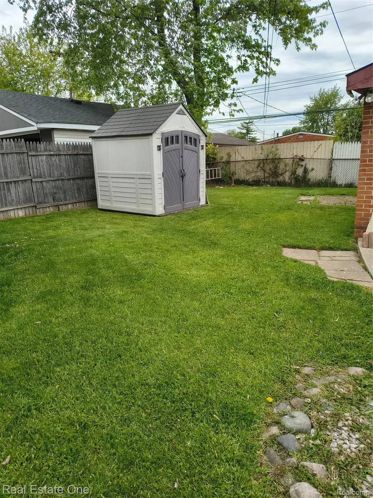 30866 Middlebury Street Westland City MI 48186