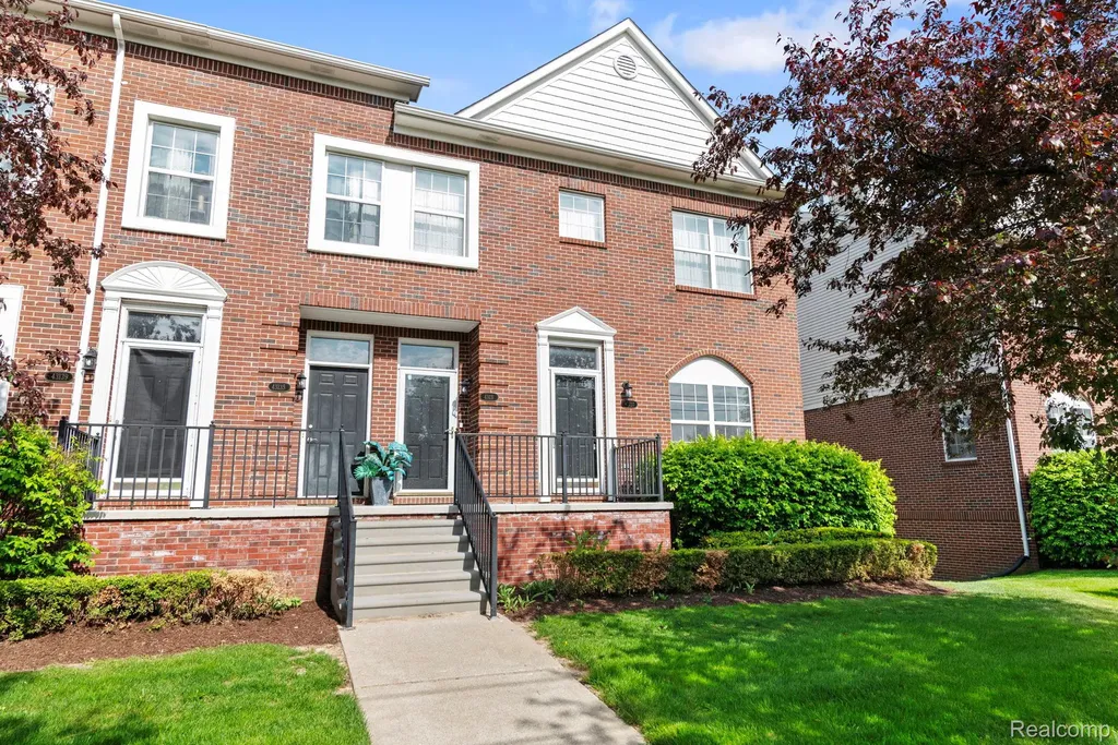 43127 Strand Drive Sterling Heights City MI 48313
