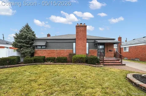 31229 Share Street St. Clair Shores City MI 48082