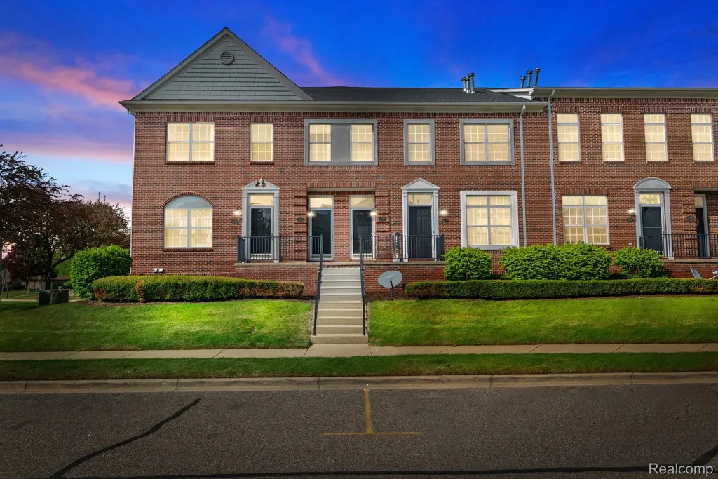 14267 Vauxhall Drive Sterling Heights City MI 48313