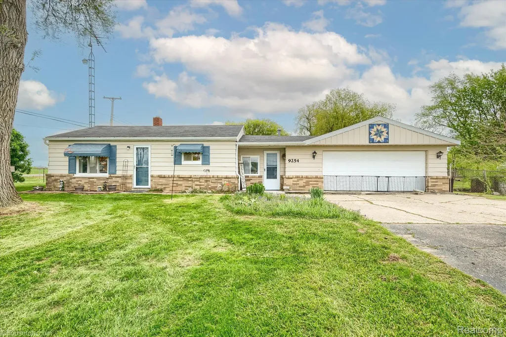 9254 N Genesee Road Thetford Township MI 48458