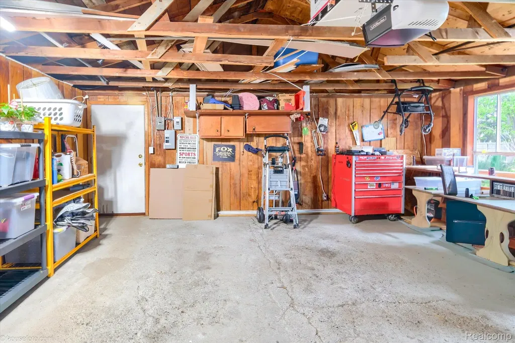 9254 N Genesee Road Thetford Township MI 48458