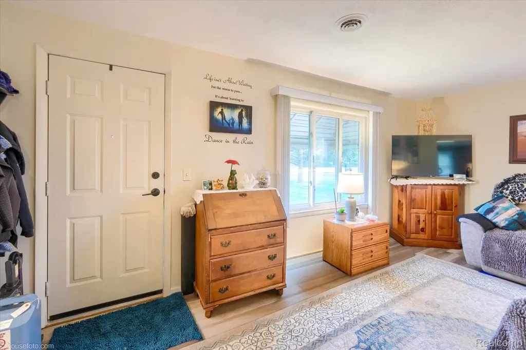 9254 N Genesee Road Thetford Township MI 48458