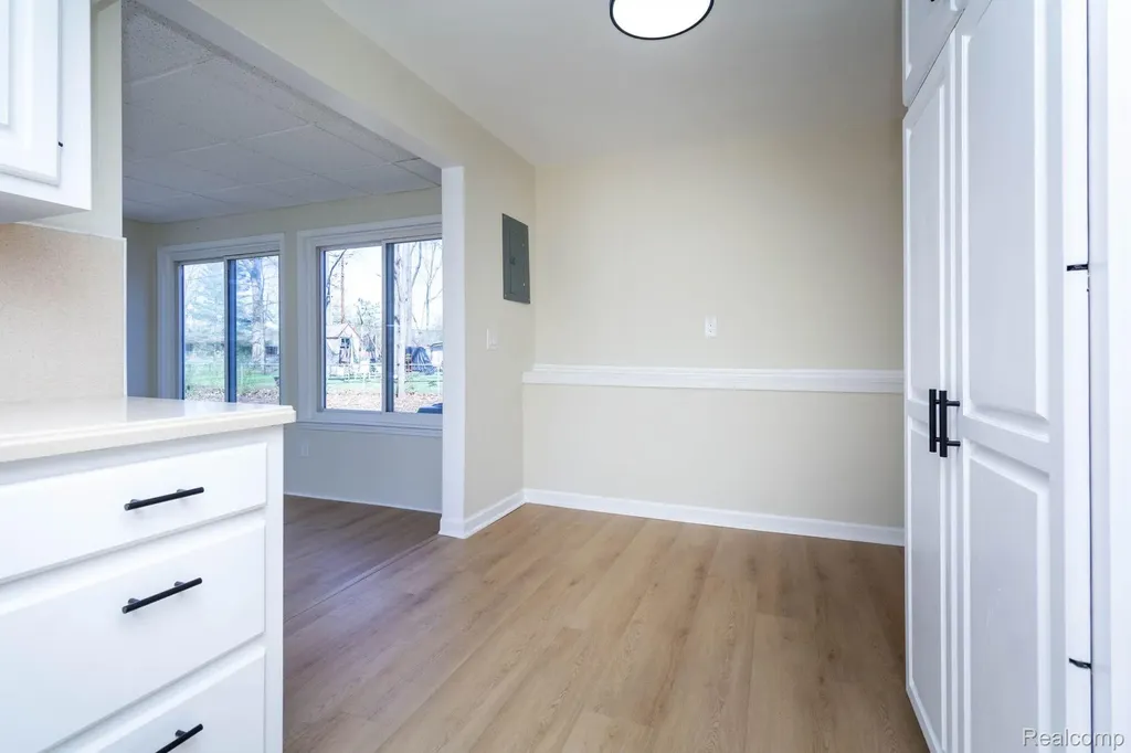 36777 Mulberry Street Clinton Charter Township MI 48035