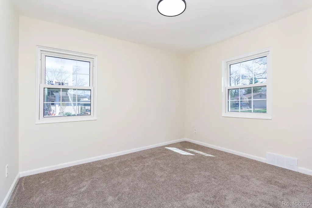 36777 Mulberry Street Clinton Charter Township MI 48035
