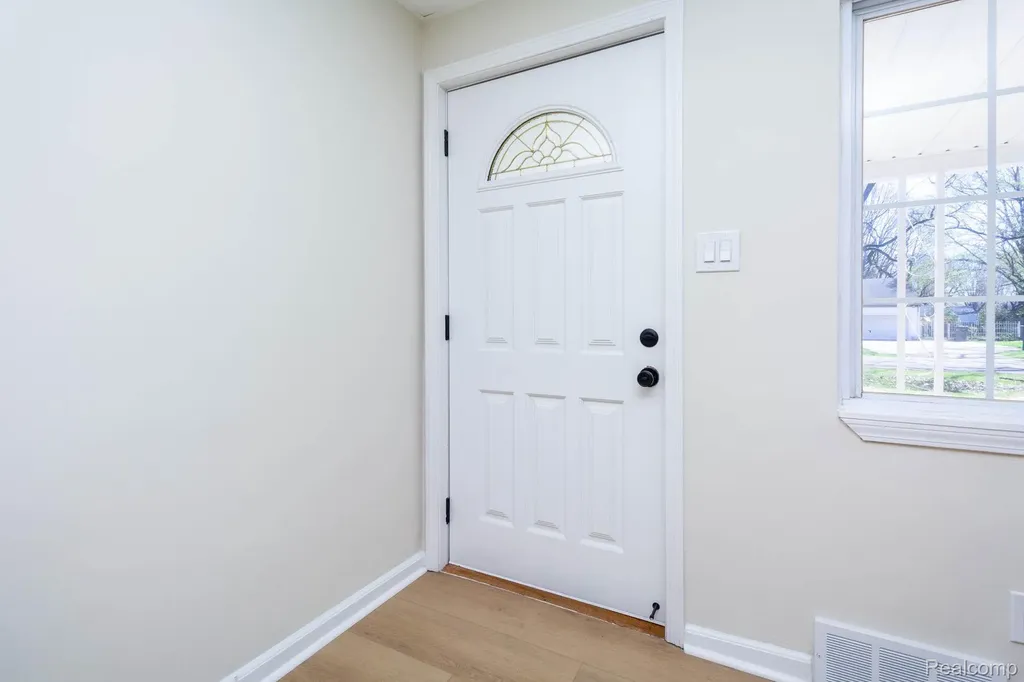 36777 Mulberry Street Clinton Charter Township MI 48035