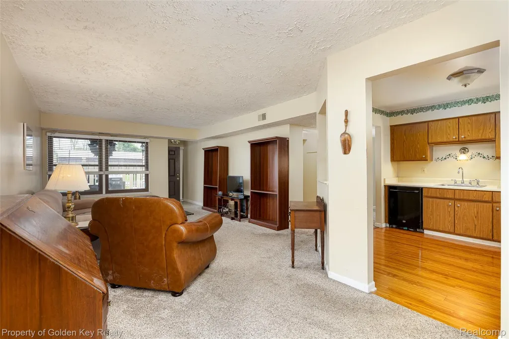 19625 Northridge Drive Northville Township MI 48167