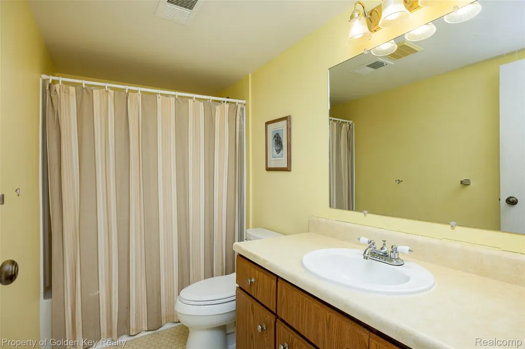 19625 Northridge Drive Northville Township MI 48167