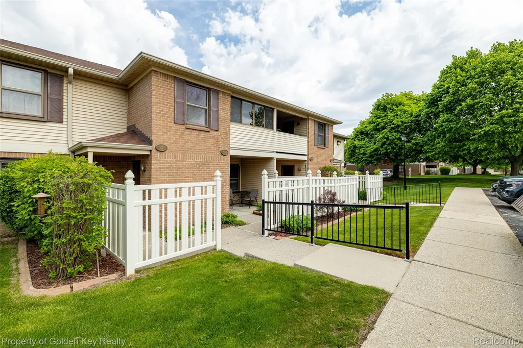 19625 Northridge Drive Northville Township MI 48167