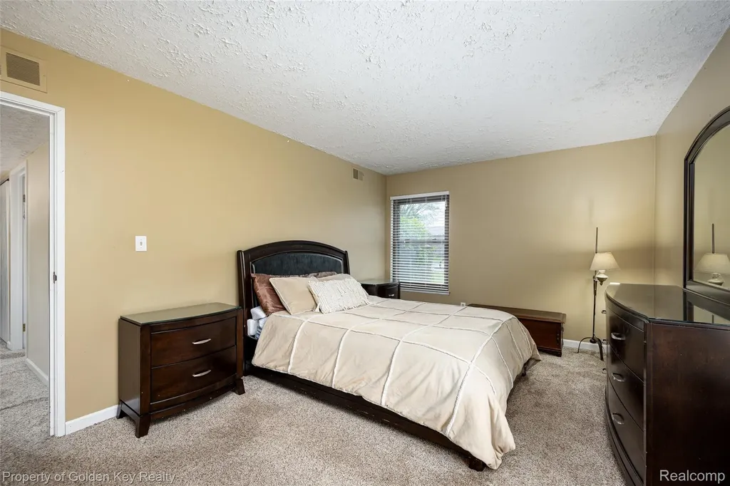 19625 Northridge Drive Northville Township MI 48167