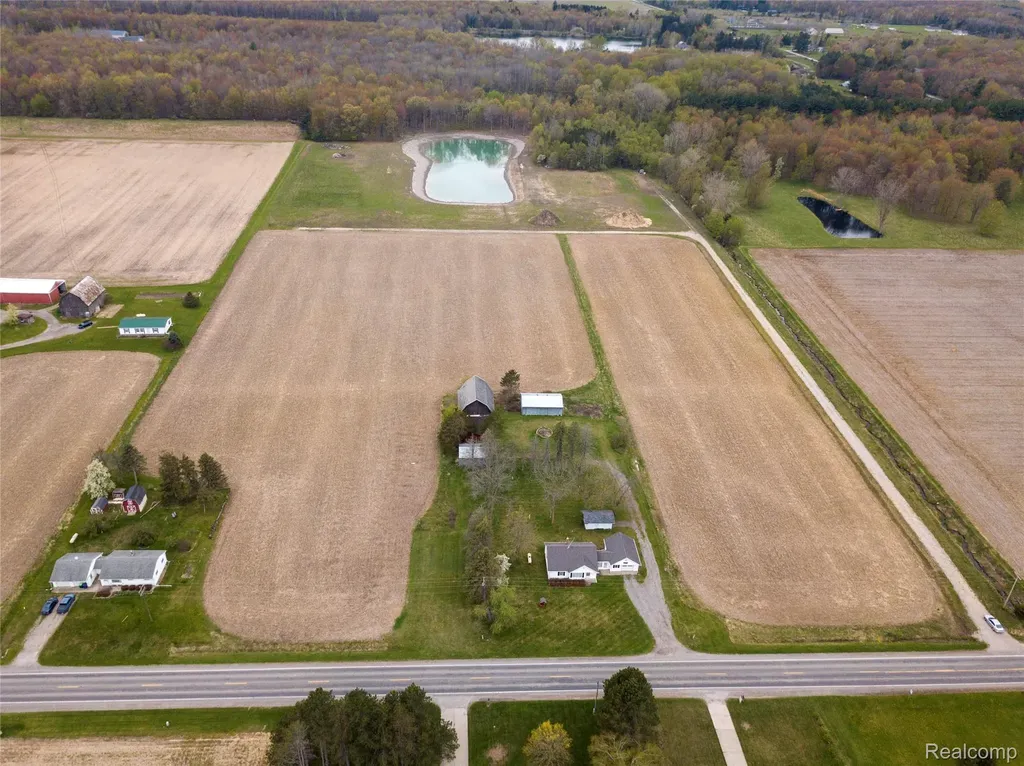 2250 S Hemlock Road Fremont Township MI 48626