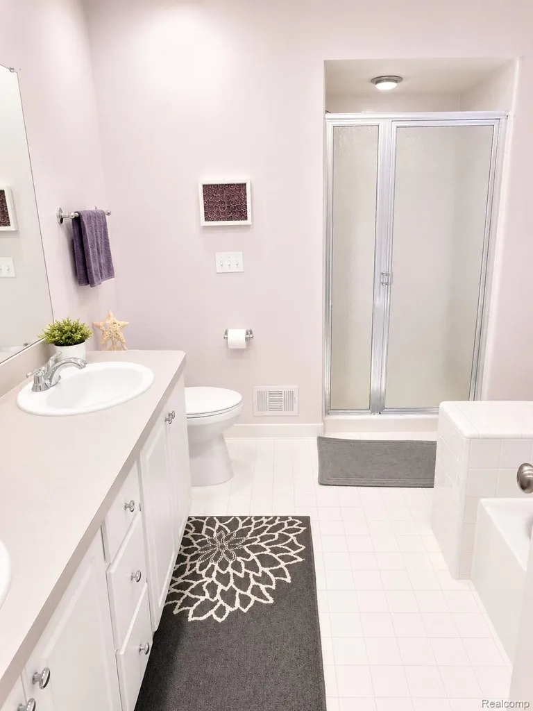 6606 Embers Court West Bloomfield Charter Township MI 48322