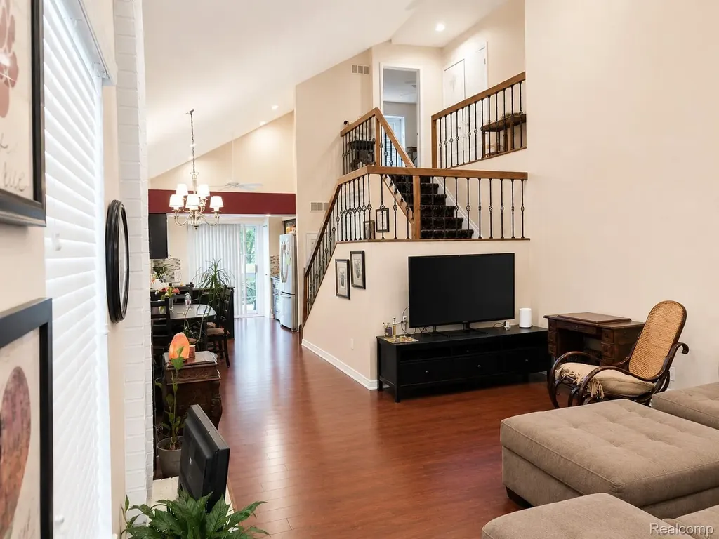 6606 Embers Court West Bloomfield Charter Township MI 48322
