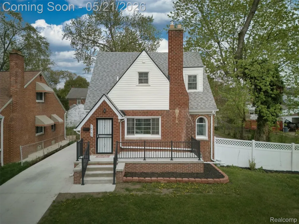 16760 Heyden Street Detroit City MI 48219