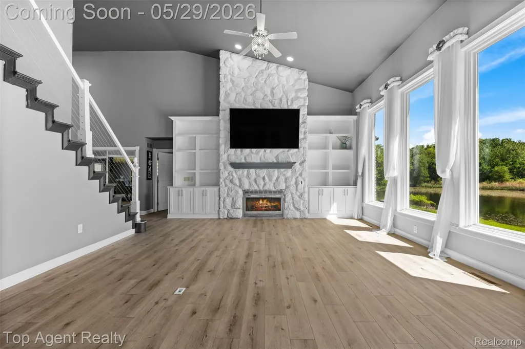 43912 Trillium Drive Sterling Heights City MI 48314