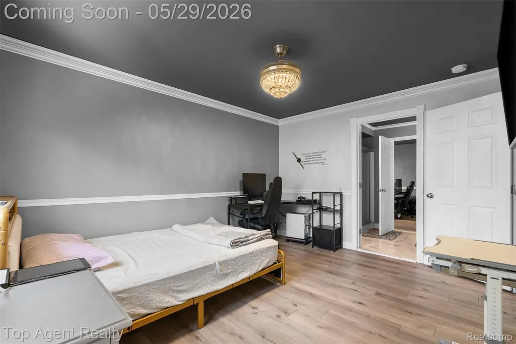 43912 Trillium Drive Sterling Heights City MI 48314