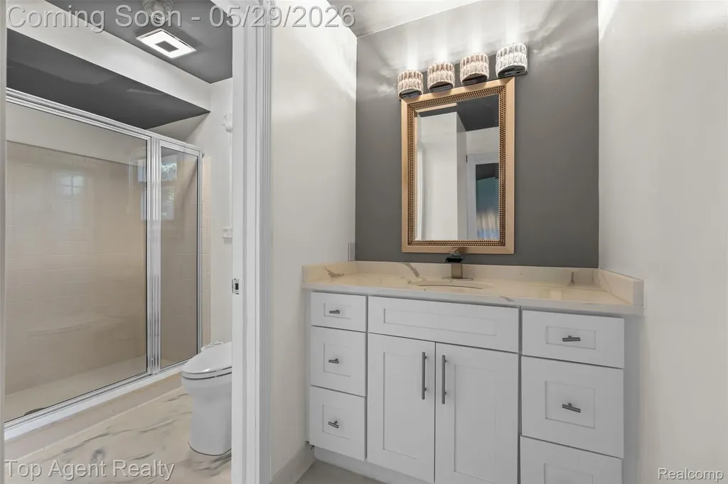 43912 Trillium Drive Sterling Heights City MI 48314
