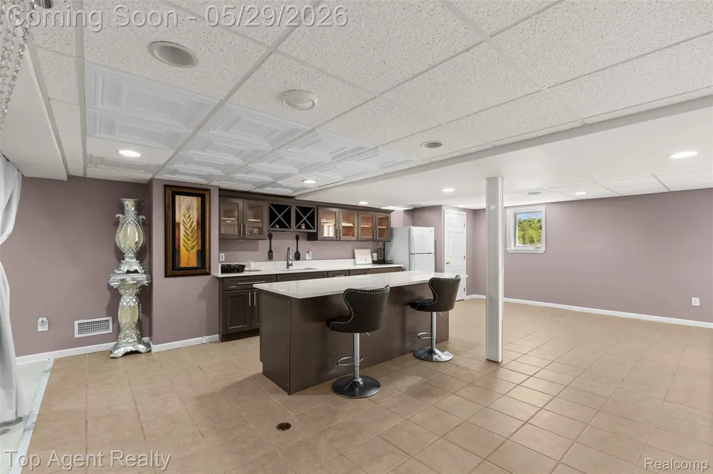 43912 Trillium Drive Sterling Heights City MI 48314