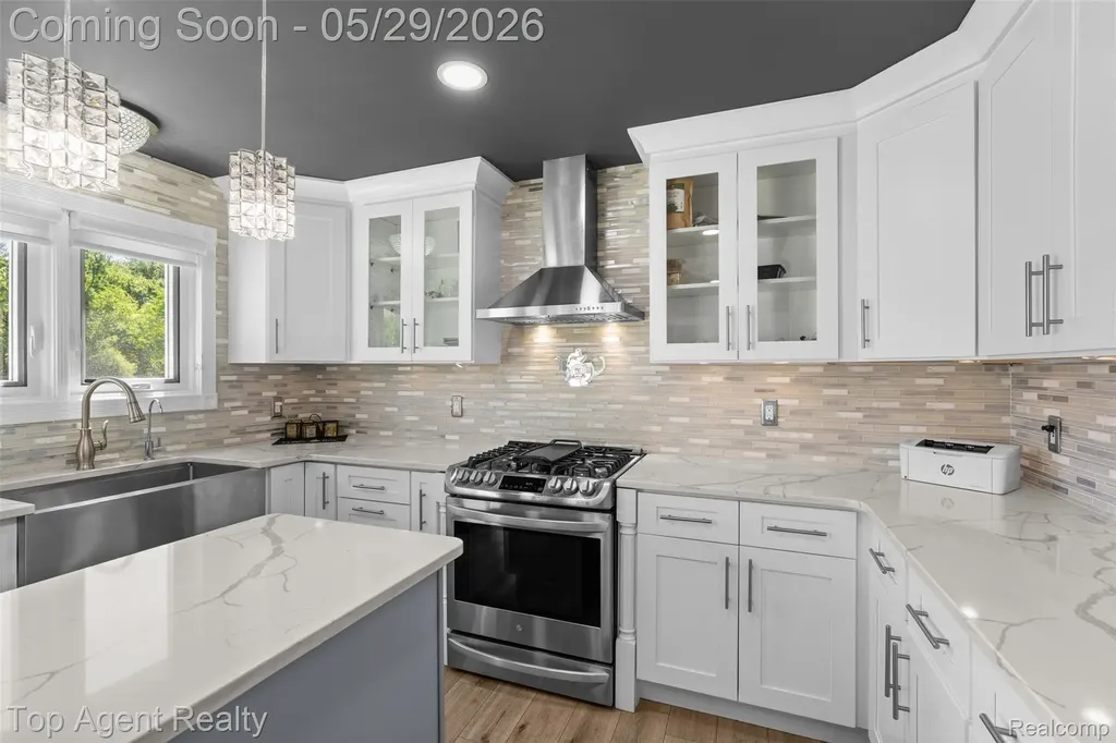 43912 Trillium Drive Sterling Heights City MI 48314