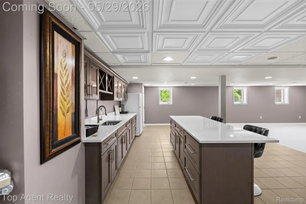 43912 Trillium Drive Sterling Heights City MI 48314